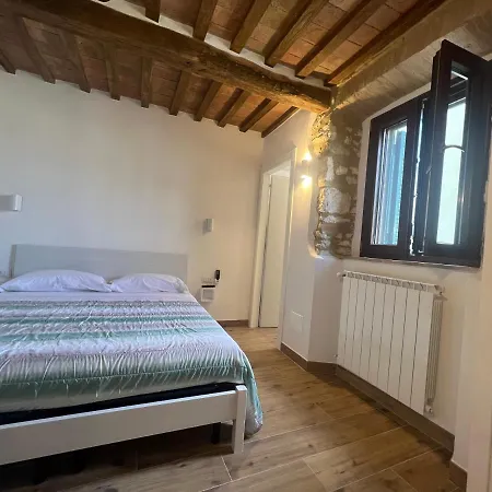 Casa Aldobrandeschi Apartamento *